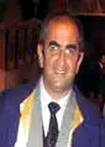 Dr. Mustafa Suylak